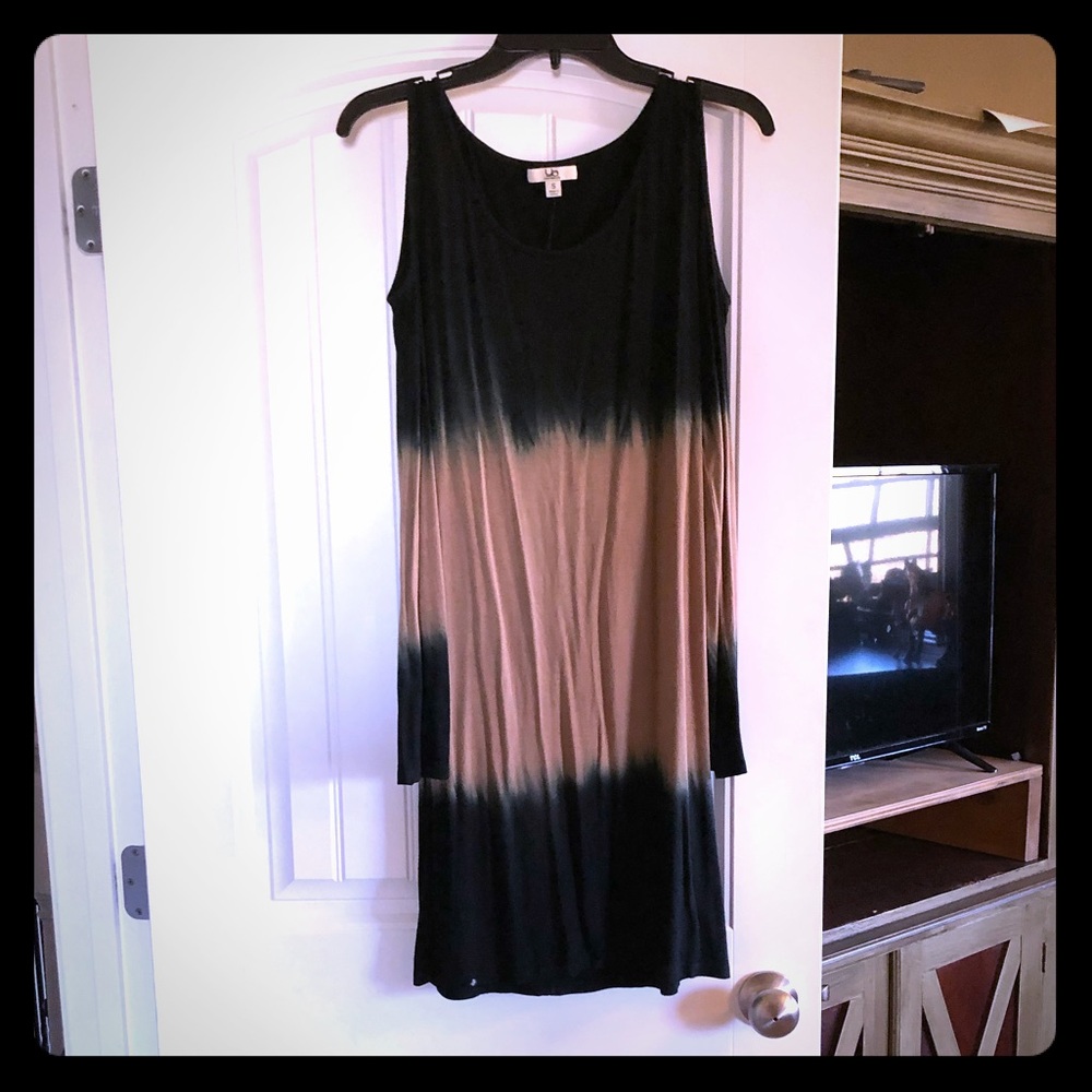 Long sleeve cold shoulder tie dye dress